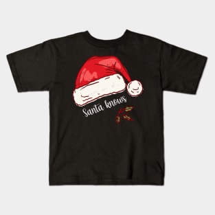 Santa Knows Hat Kids T-Shirt